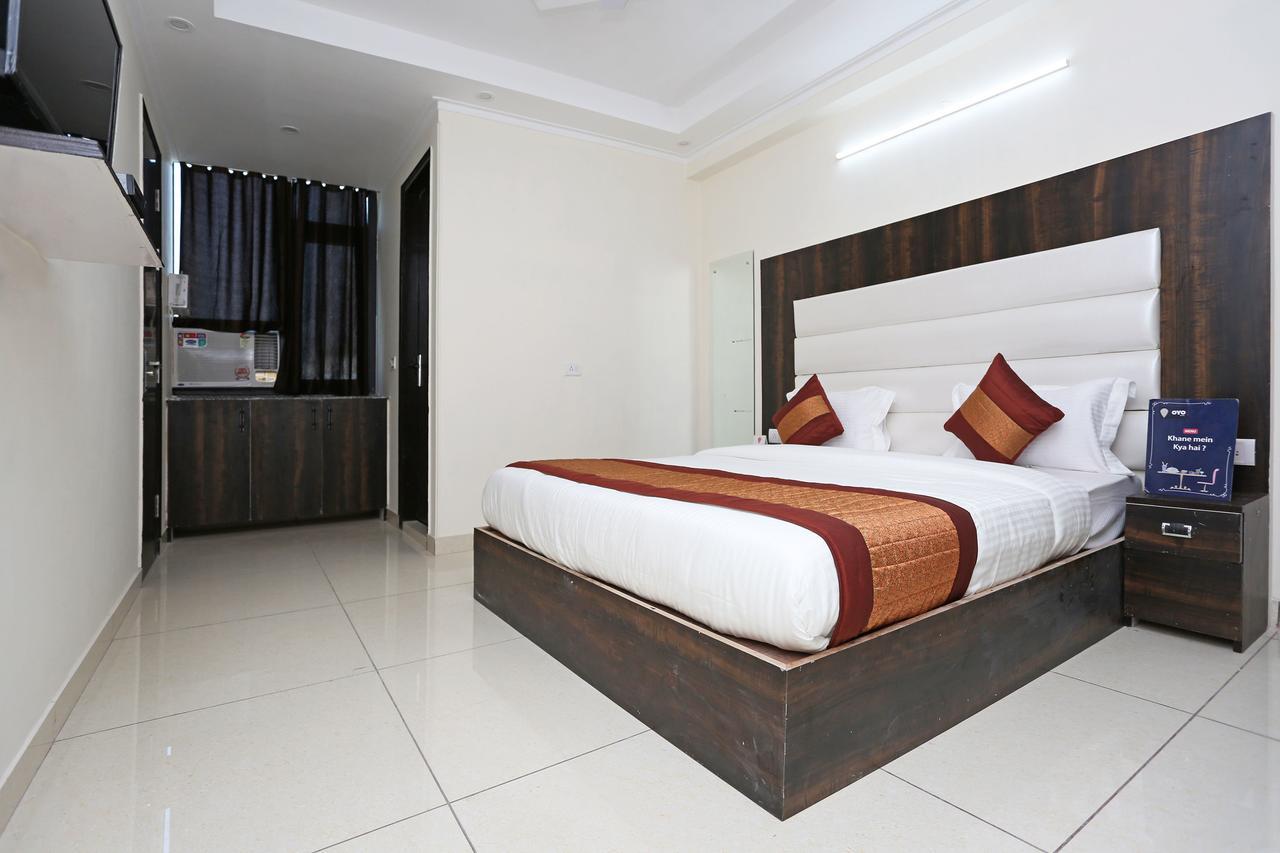 Oyo 9147 Hotel Aerostay Nuova Delhi Esterno foto